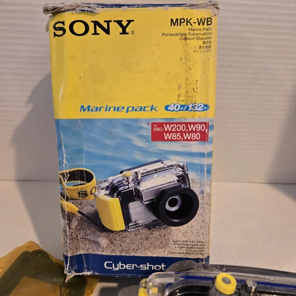 Sony Cyber-Shot Marine Pack. Water Proof. DSC-W200,‎ W90, W85, W80.